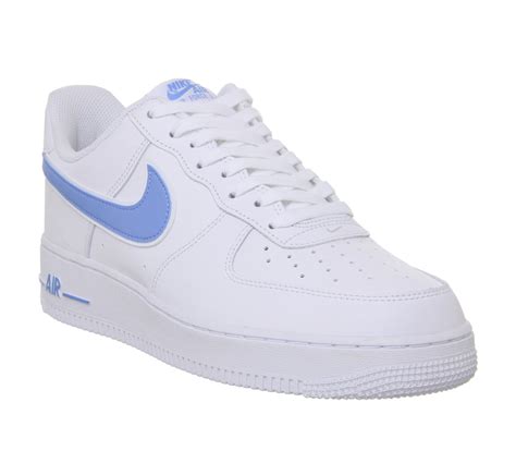 weisse nike mit blauem zeichen|nike de schuhe weiß.